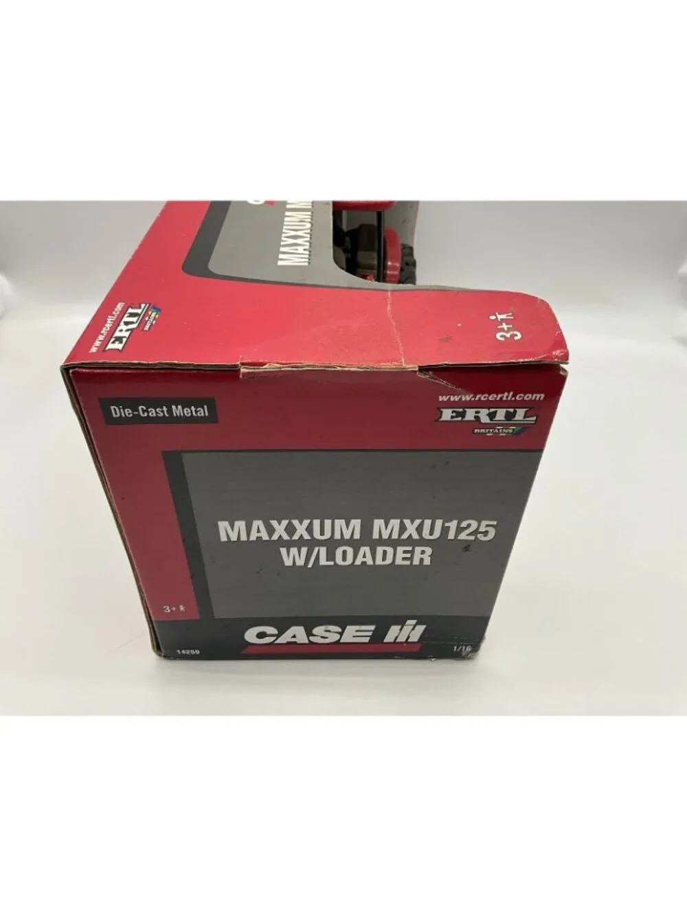 Ertl Britains Case IH Maxxum  MXU125 with  Loader #14259 NIB 1/16 Scale